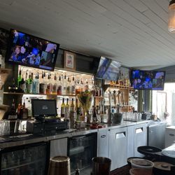 Didi’s Downtown - Bar area