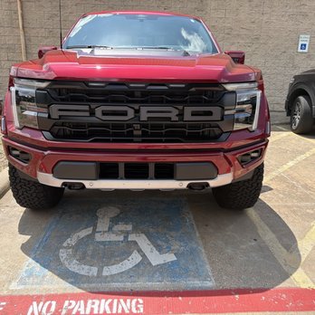 Bob Tomes Ford - Car Dealers Near Me - McKinney, Texas