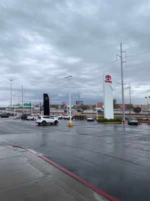 FOX TOYOTA OF EL PASO - Updated June 2025 - 55 Photos & 87 Reviews ...