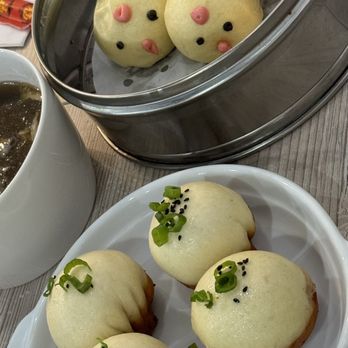 Bun World - Pan Fried Dumplings and Red Bean Buns - Chinese Near Me - Anaheim, California Bun World - Pan Fried Dumplings and Red Bean Buns - Chinese Near Me - Anaheim, California