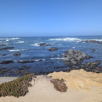 Glass Beach - Beaches Near Me