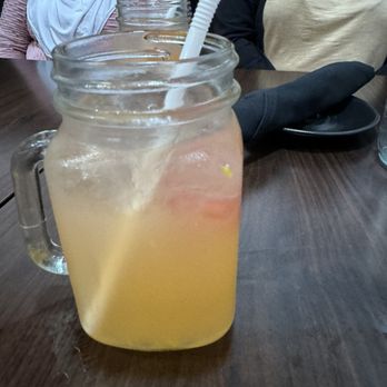 Black Hen Fried Chicken - Tropical Lemonade - Soul Food Near Me - Philadelphia, Pennsylvania Black Hen Fried Chicken - Tropical Lemonade - Soul Food Near Me - Philadelphia, Pennsylvania