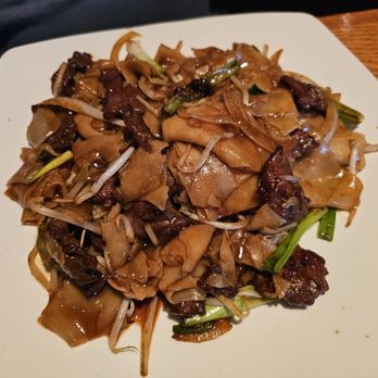Chin Chin - Beef Chow Fun - Chinese Near Me - Sparks, Nevada