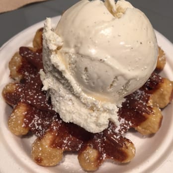 Little Gem Belgian Waffles - TCHO chocolate with vanilla ice cream - Desserts Near Me - Berkeley, California