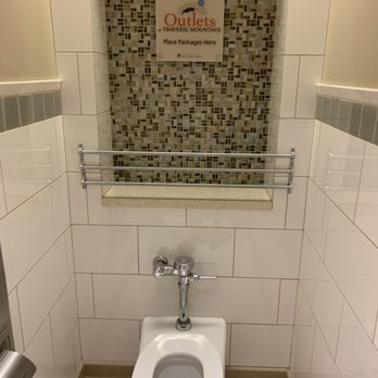 Outlets at Traverse Mountain - Large bathroom stalls - Outlet Stores Near Me - Lehi, Utah