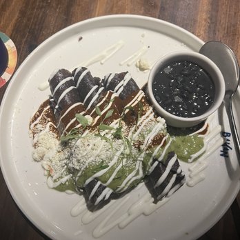 Bakan - Mexican Near Me - Miami, Florida