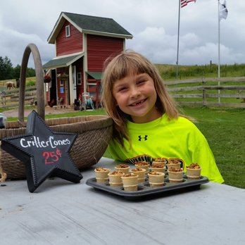 Maximum Load Fireworks - Get your critter cones for only 25 cents at our free petting zoo! - Fireworks Near Me - Arcadia, Wisconsin Maximum Load Fireworks - Get your critter cones for only 25 cents at our free petting zoo! - Fireworks Near Me - Arcadia, Wisconsin