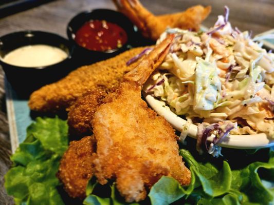 Captain Brad's Coastal Kitchen by null