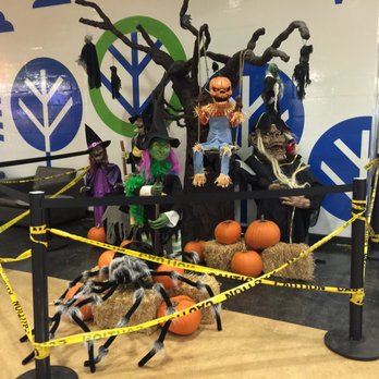 Servus Credit Union Place - Great displays set up for Halloween! - Recreation Centers Near Me - Saint Albert, Alberta Servus Credit Union Place - Great displays set up for Halloween! - Recreation Centers Near Me - Saint Albert, Alberta