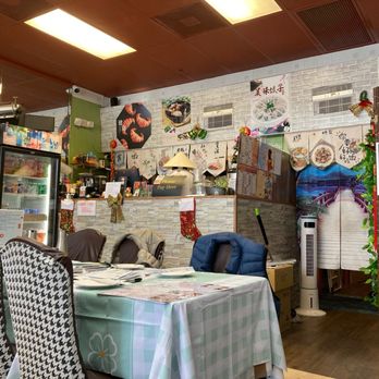 OEC Mango Island - Dining room - Taiwanese Near Me - Orlando, Florida OEC Mango Island - Dining room - Taiwanese Near Me - Orlando, Florida