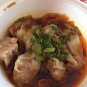 Dinesty Dumpling House - Wonton in hot and sour sauce - Dim Sum Near Me - Richmond, British Columbia