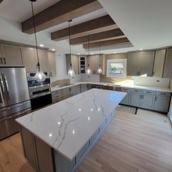 #Calacatta Venato #Quartz Countertops by #Art Granite Countertops Inc. 1119 Lunt Ave Schaumburg 847-923-1323 email : graniteartinc@gmail.com