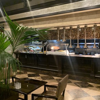 Tavern N Town - Breakfast buffet - New American Near Me - Key West, Florida
