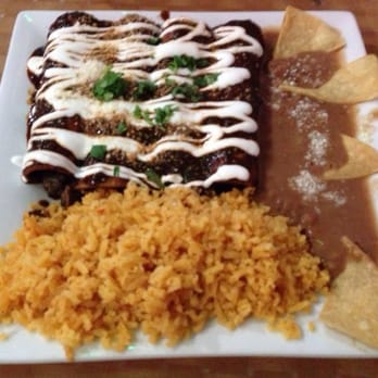 Cinderella's Restaurant - Mexican Near Me - Staten Island, New York