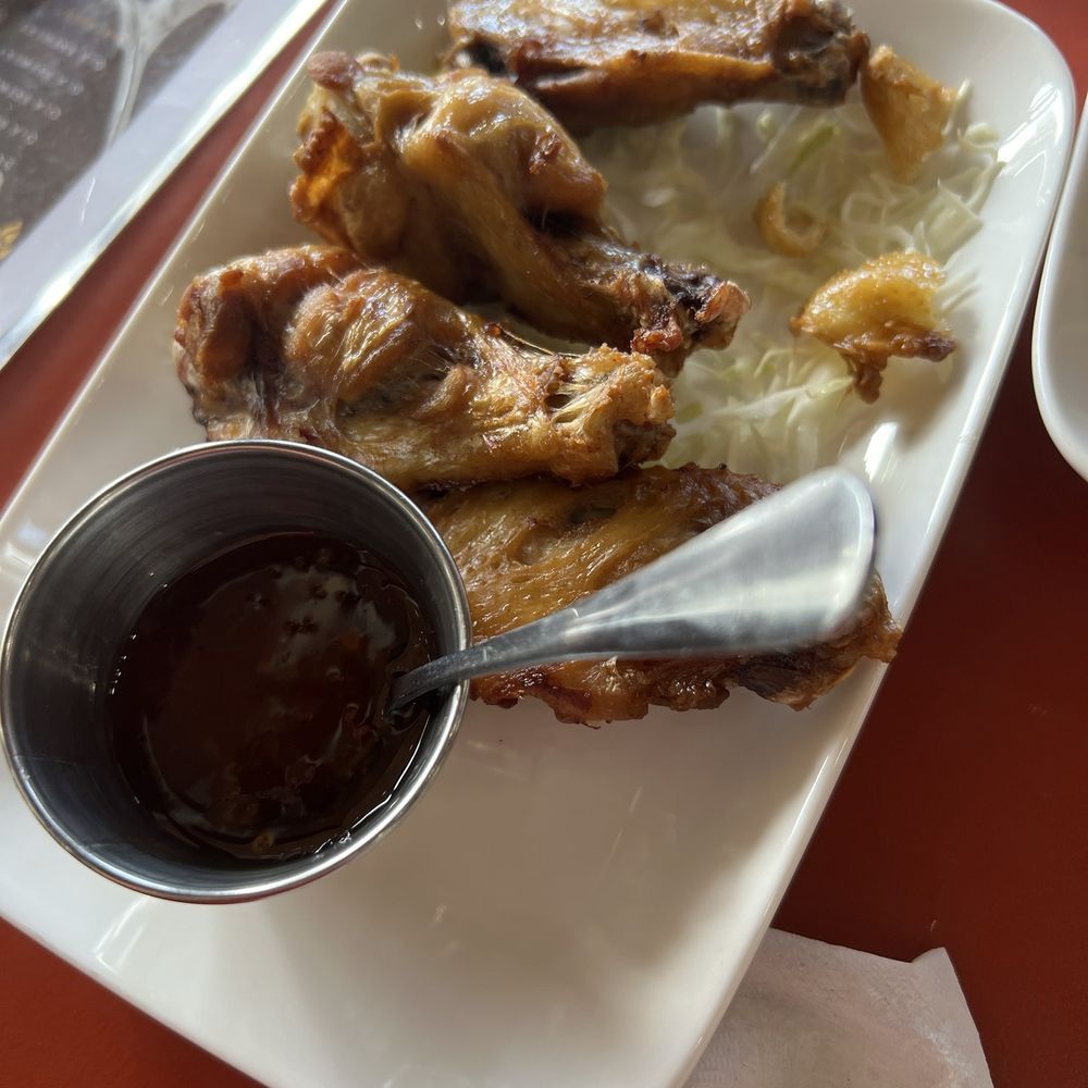 Kiri Thai - 6pc chicken wings with sweet & spicy sauce - Thai Near Me - Kailua Kona, Hawaii Kiri Thai - 6pc chicken wings with sweet & spicy sauce - Thai Near Me - Kailua Kona, Hawaii