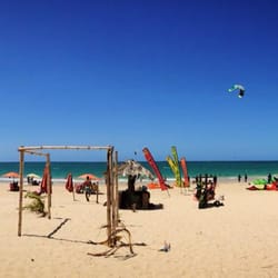 15 Knots Kiteboarding School - Perfect day for kiteboarding with 15 Knots