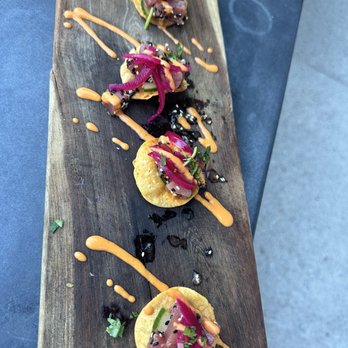Dos Santos - Poke - Mexican Near Me - Nashville, Tennessee
