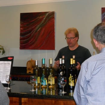Stoutridge Vineyard & Distillery - Owner winemaker Steve Osborn - Wineries Near Me - Marlboro, New York Stoutridge Vineyard & Distillery - Owner winemaker Steve Osborn - Wineries Near Me - Marlboro, New York