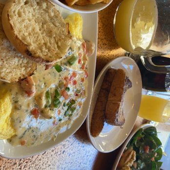 Another Broken Egg Cafe - Breakfast & Brunch Near Me - Mountain Brook, Alabama Another Broken Egg Cafe - Breakfast & Brunch Near Me - Mountain Brook, Alabama