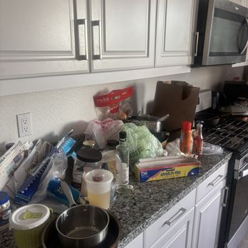 Crecia's Cleaning Services - before - Home Cleaning Near Me - Moreno valley, California