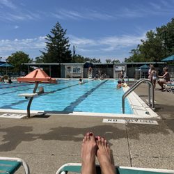 Clinton Hills Swim Club
