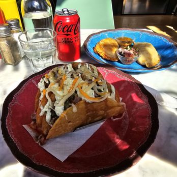 Completo - 3 Hard shell Steak Tacos $11.95 - 2024-04-09 - Latin American Near Me - Toronto, Ontario