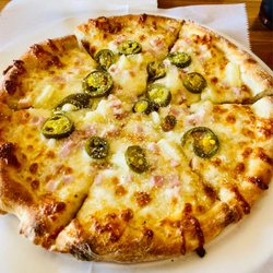 Providence Pizza - Thayer Street 10 inch Pizza - spicy and delicious!