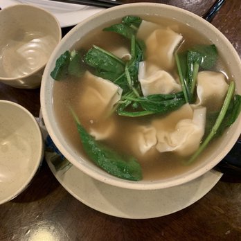 Queen House - Wonton Soup - Chinese Near Me - Mountain View, California Queen House - Wonton Soup - Chinese Near Me - Mountain View, California
