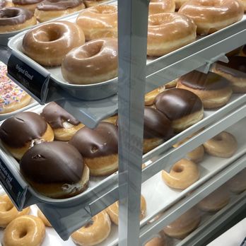 Krispy Kreme - Donuts - Donuts Near Me - Queens, New York