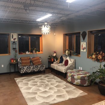 Mia's Creative Tailoring - Brand new location! - Sewing & Alterations Near Me - Denver, Colorado Mia's Creative Tailoring - Brand new location! - Sewing & Alterations Near Me - Denver, Colorado