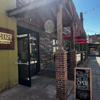 The StoneHouse - Stonehouse outdoor seating - Italian Near Me - Williamsport, Pennsylvania The StoneHouse - Stonehouse outdoor seating - Italian Near Me - Williamsport, Pennsylvania