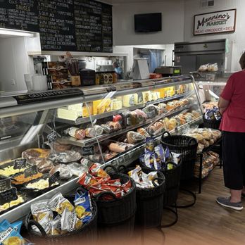 Mannino's Market - Meat and cheese case - Meat Shops Near Me - Cottleville, Missouri Mannino's Market - Meat and cheese case - Meat Shops Near Me - Cottleville, Missouri