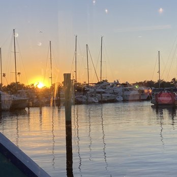 Dockside Waterfront Grill - Seafood Near Me - Venice, Florida Dockside Waterfront Grill - Seafood Near Me - Venice, Florida