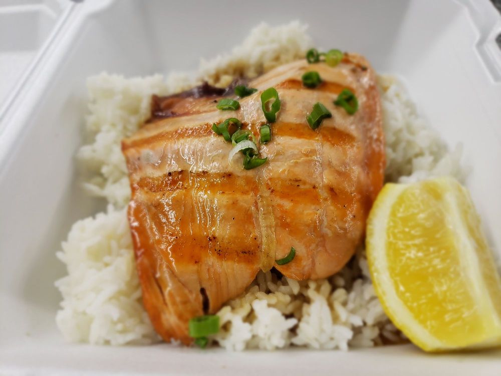 MAUI SUSHI & TERIYAKI 375 Photos & 491 Reviews 9230 Lakewood Blvd