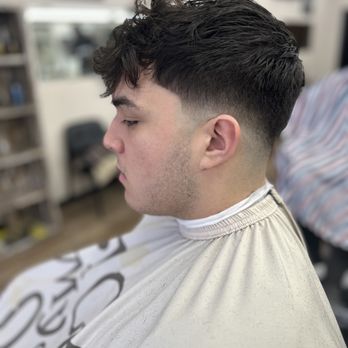 Dom & Luigi's Barber Shop - Barbers Near Me - Lorain, Ohio