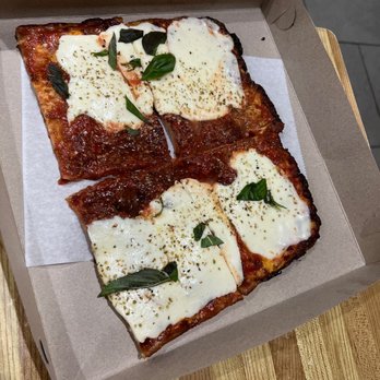 Glenville Pizza - Pizza Near Me - Greenwich, Connecticut Glenville Pizza - Pizza Near Me - Greenwich, Connecticut