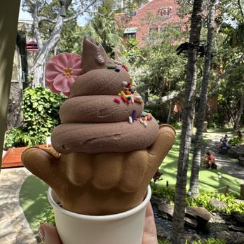 Kokoro Cafe - Shaka- boom - Desserts Near Me - Honolulu, Hawaii