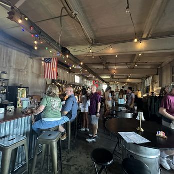 Dam Whiskey - Happy place - Whiskey Bars Near Me - Guild, Tennessee