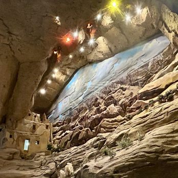 Canyonlands - Mural in the entrance - Beer Bar Near Me - Williams, Arizona