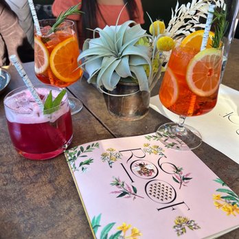 The Matheson - Spritz - Wine Bars Near Me - Healdsburg, California