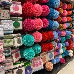 Bloomfield Discount - Party stuff