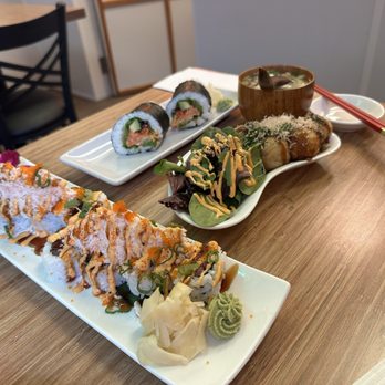 Sushi Daruma Ya - Ordered takoyaki and miso soup more - Sushi Bars Near Me - Kent, Washington