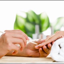 Nails by MJ - Offering the best in mobile manicures