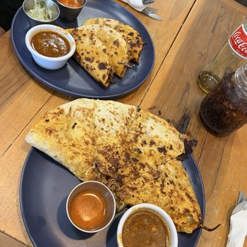 Madrez Cafe - Coffee & Tea Near Me - Flagstaff, Arizona
