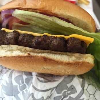 Wendy's - Fast Food Near Me - New Westminster, British Columbia