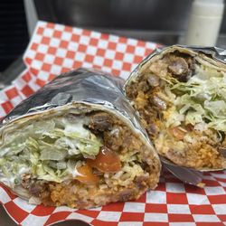 Carinos Corner Taqueria - Burrito