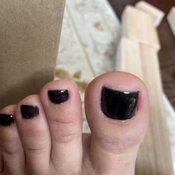 Happy Nail & Spa - Why is my toe three colors - Nail Salons Near Me - Great Barrington, Massachusetts Happy Nail & Spa - Why is my toe three colors - Nail Salons Near Me - Great Barrington, Massachusetts