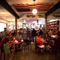 Cheeky's - Full house!
