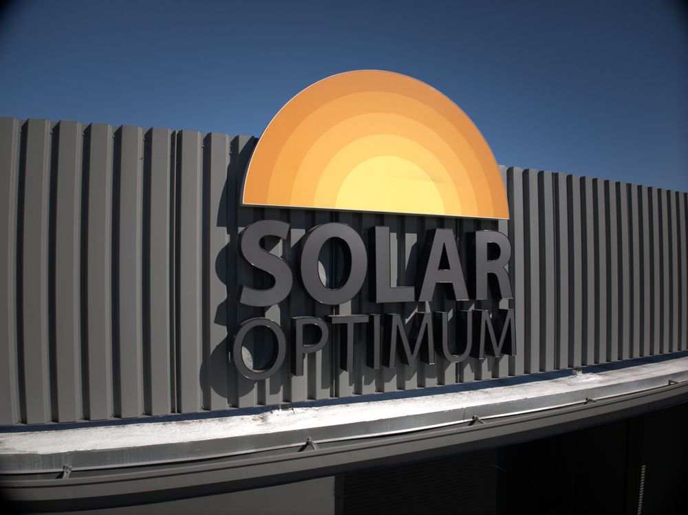 Slide of Solar Optimum - Los Angeles