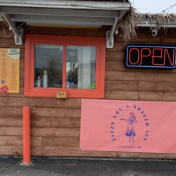 Lizzy Lou’s Shaved Ice - Drive thru window